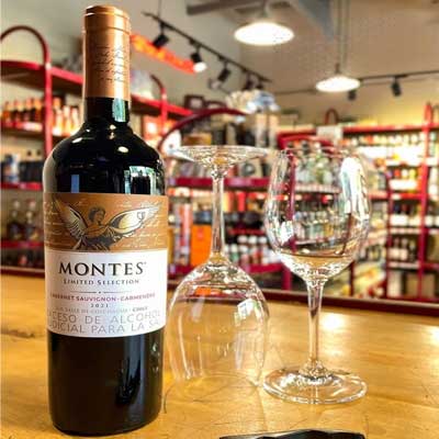 Rượu vang Montes Limited Selection Cabernet Sauvignon - Carmenere