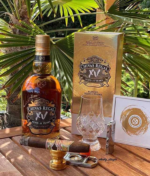 Rượu Chivas Regal 15 năm